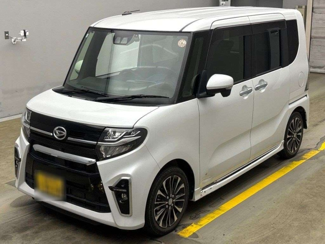DAIHATSU TANTO 2021