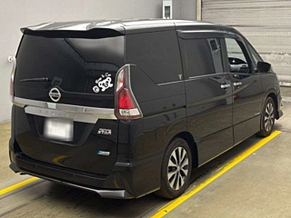 NISSAN SERENA 2017