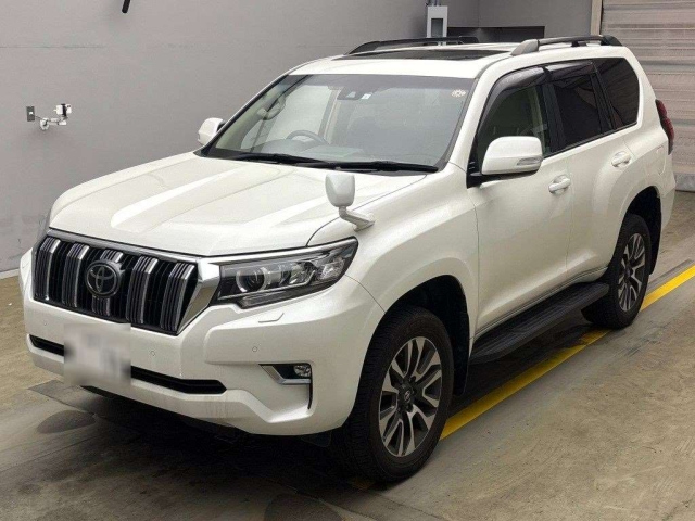 TOYOTA LAND CRUISER PRADO 2023