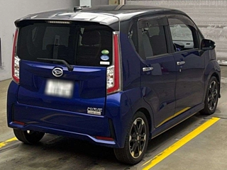 DAIHATSU MOVE 2015