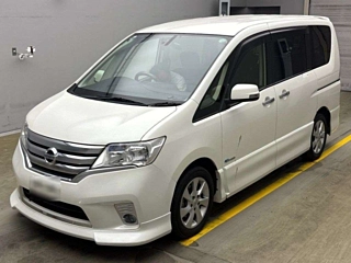NISSAN SERENA 2013