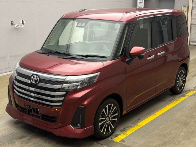 TOYOTA ROOMY 2022