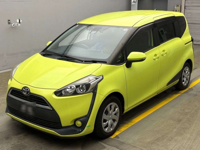 TOYOTA SIENTA 2016