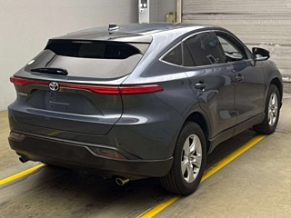 TOYOTA HARRIER 2022