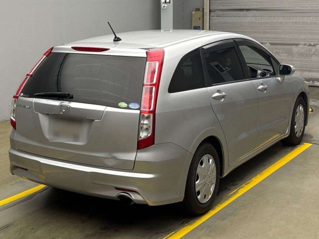 HONDA STREAM 2009