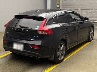 VOLVO V40 2013