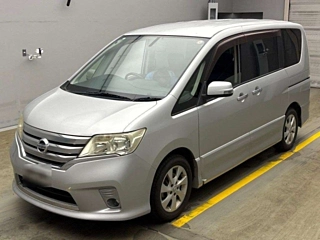 NISSAN SERENA 2011