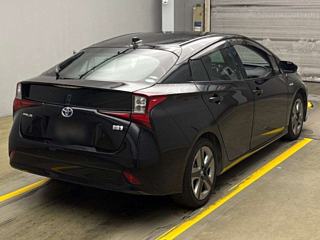 TOYOTA PRIUS 2019