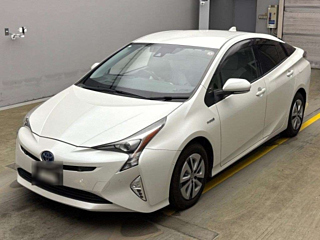 TOYOTA PRIUS 2016