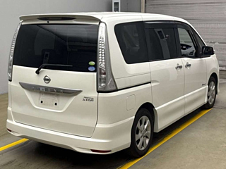 NISSAN SERENA 2013