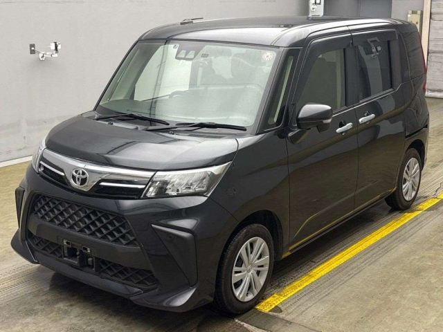 TOYOTA ROOMY 2023