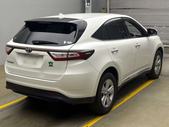 TOYOTA HARRIER 2018