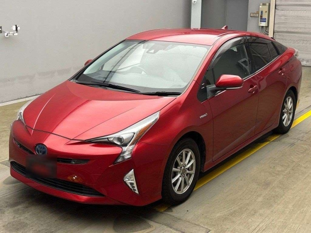 TOYOTA PRIUS 2016