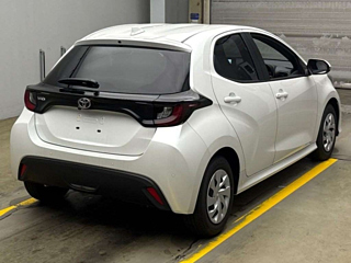 Заказать TOYOTA YARIS