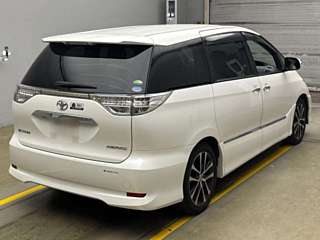 TOYOTA ESTIMA 2014