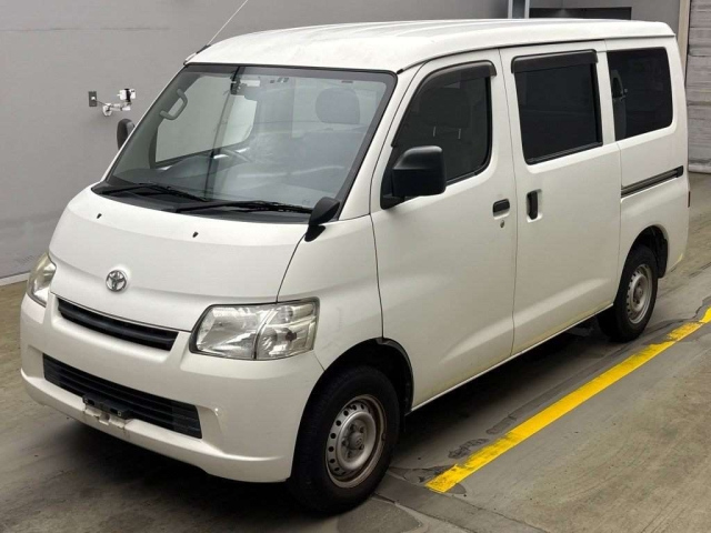 TOYOTA LITE ACE VAN 2018