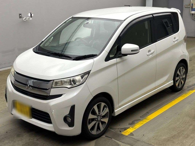MITSUBISHI EK CUSTOM 2013