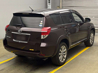 TOYOTA VANGUARD 2010