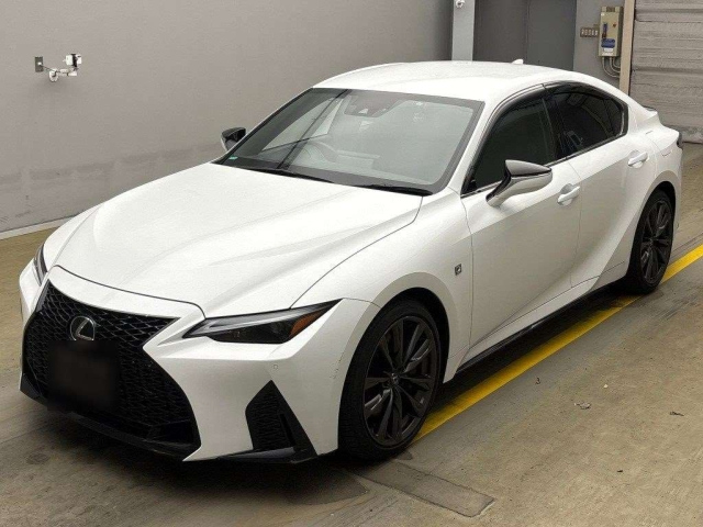 LEXUS IS 2023