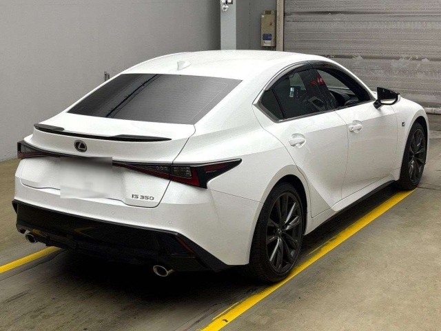 LEXUS IS 2023