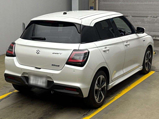 SUZUKI SWIFT 2023