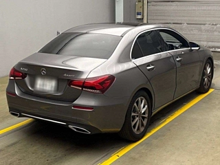 MERCEDES BENZ A CLASS 2021