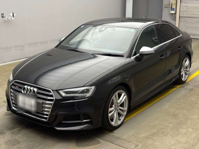 AUDI S3 2019