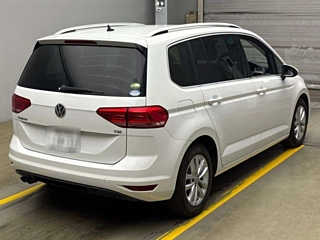 VOLKSWAGEN GOLF TOURAN 2017