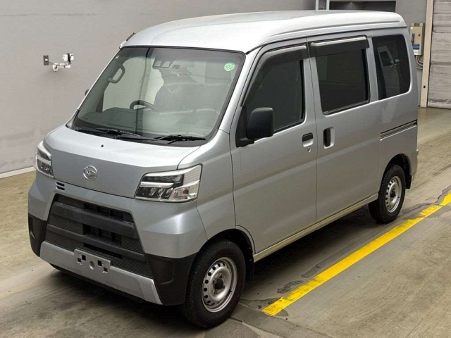 DAIHATSU HIJET VAN 2020