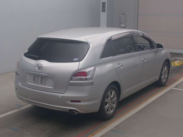TOYOTA MARK X ZIO 2012