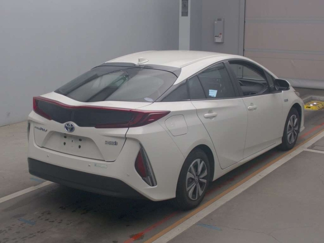 TOYOTA PRIUS PHV 2020