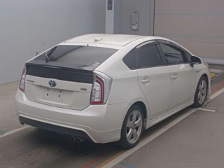 TOYOTA PRIUS 2012