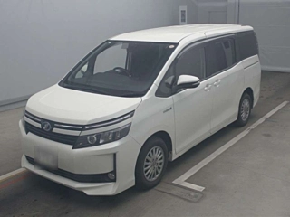 TOYOTA VOXY 2014