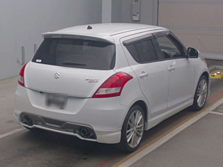 SUZUKI SWIFT 2012