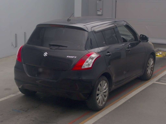 SUZUKI SWIFT 2011