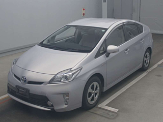 TOYOTA PRIUS 2013