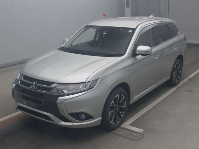 MITSUBISHI OUTLANDER PHEV 2018