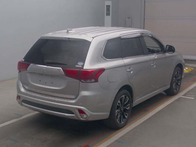 MITSUBISHI OUTLANDER PHEV 2018