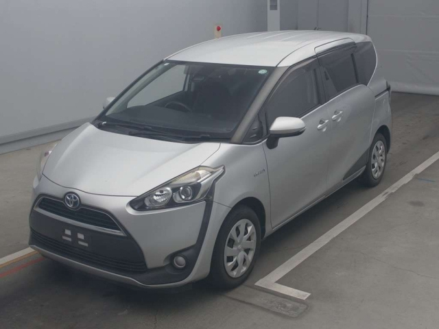TOYOTA SIENTA 2016