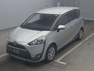 TOYOTA SIENTA 2016