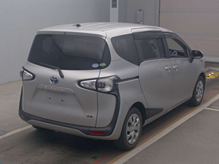TOYOTA SIENTA 2016