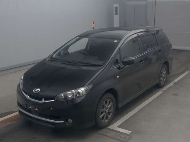 TOYOTA WISH 2009