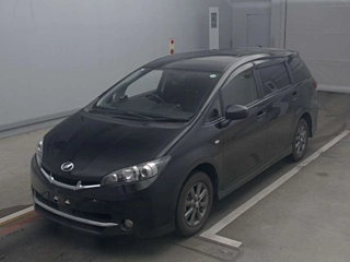 TOYOTA WISH 2009