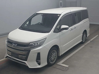 TOYOTA NOAH 2020