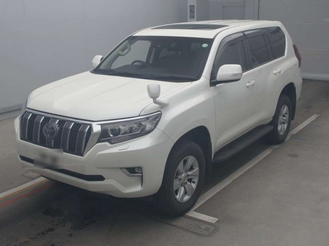 TOYOTA LAND CRUISER PRADO 2019