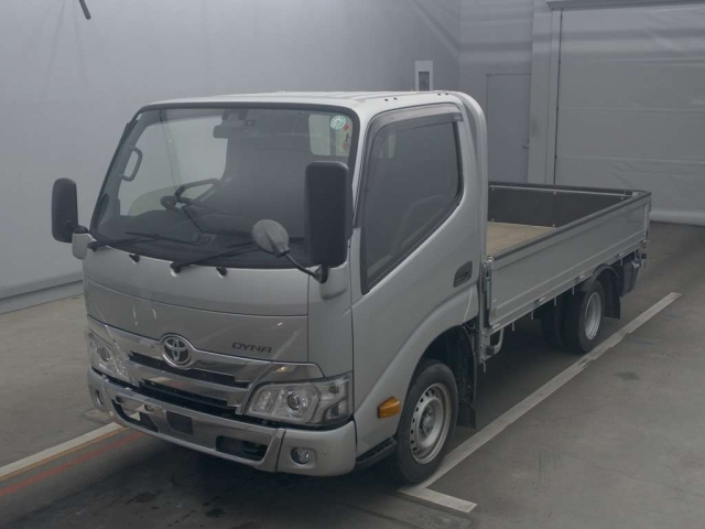 TOYOTA DYNA 2023
