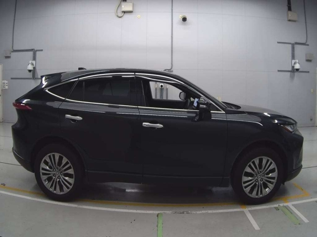 TOYOTA HARRIER 2023