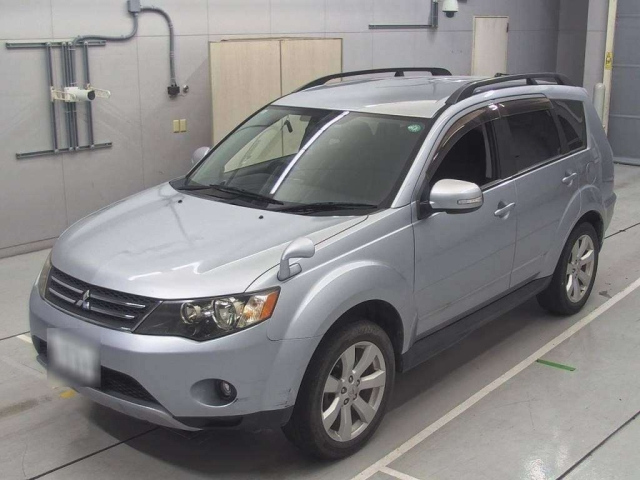 MITSUBISHI OUTLANDER 2009