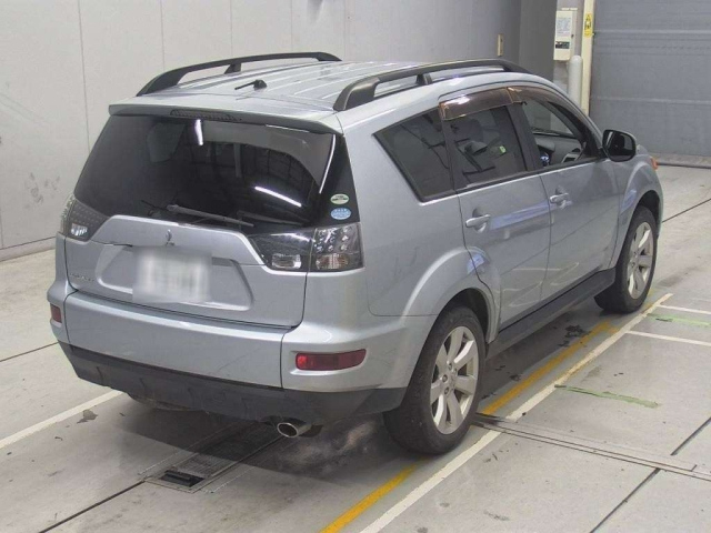 MITSUBISHI OUTLANDER 2009