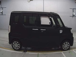 DAIHATSU WAKE 2018